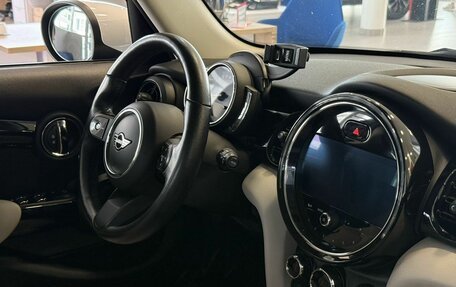 MINI Hatch, 2021 год, 2 550 000 рублей, 21 фотография