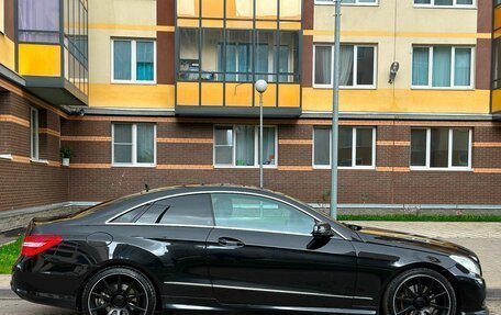 Mercedes-Benz E-Класс, 2012 год, 1 350 000 рублей, 6 фотография