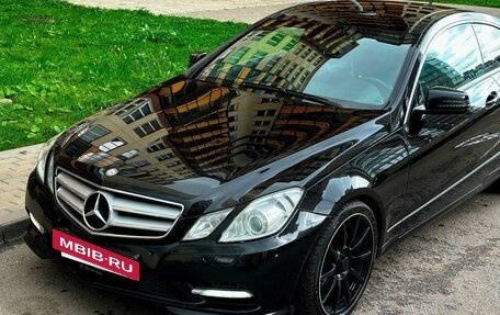 Mercedes-Benz E-Класс, 2012 год, 1 350 000 рублей, 10 фотография