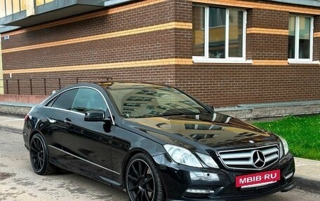 Mercedes-Benz E-Класс, 2012 год, 1 350 000 рублей, 7 фотография