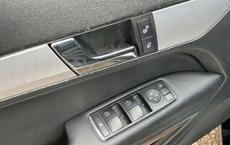 Mercedes-Benz E-Класс, 2012 год, 1 350 000 рублей, 30 фотография
