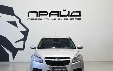 Chevrolet Cruze II, 2010 год, 629 900 рублей, 2 фотография
