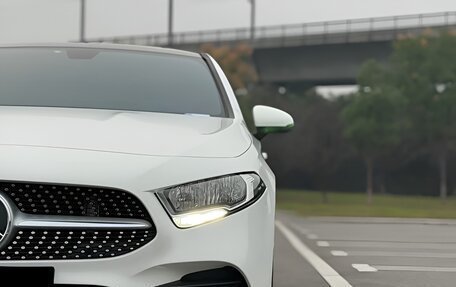 Mercedes-Benz A-Класс, 2022 год, 2 150 000 рублей, 4 фотография