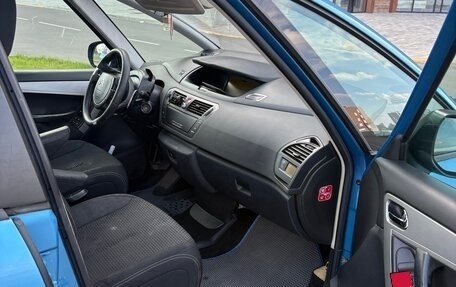Citroen C4 Picasso II рестайлинг, 2010 год, 320 000 рублей, 13 фотография