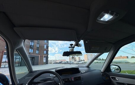 Citroen C4 Picasso II рестайлинг, 2010 год, 320 000 рублей, 18 фотография