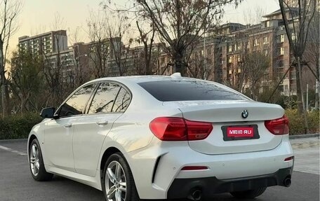 BMW 1 серия, 2022 год, 1 910 000 рублей, 5 фотография