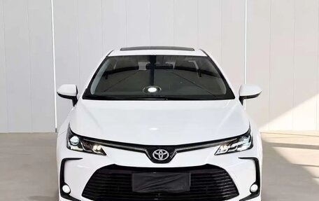 Toyota Corolla, 2022 год, 1 650 000 рублей, 4 фотография