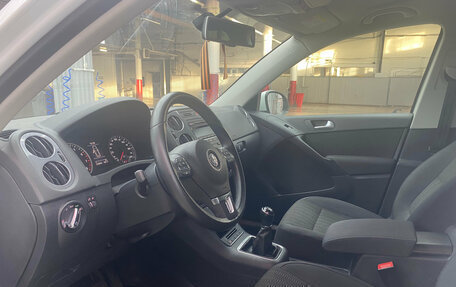 Volkswagen Tiguan I, 2014 год, 1 498 000 рублей, 27 фотография