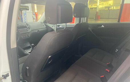 Volkswagen Tiguan I, 2014 год, 1 498 000 рублей, 38 фотография