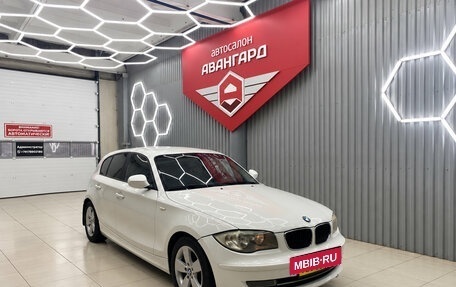 BMW 1 серия, 2010 год, 650 000 рублей, 2 фотография