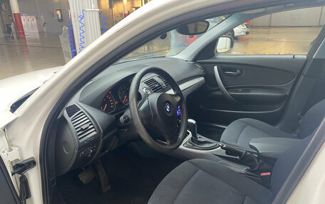 BMW 1 серия, 2010 год, 650 000 рублей, 9 фотография