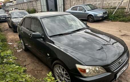 Lexus IS II рестайлинг 2, 1999 год, 900 000 рублей, 4 фотография