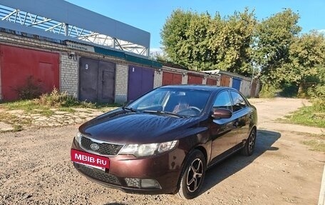 KIA Cerato III, 2010 год, 650 000 рублей, 2 фотография