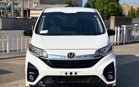 Honda Freed II, 2023 год, 1 550 000 рублей, 2 фотография