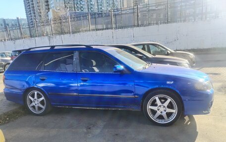 Nissan Avenir II, 2001 год, 250 000 рублей, 2 фотография