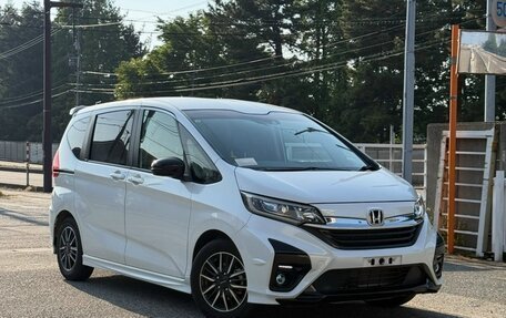 Honda Freed II, 2023 год, 1 550 000 рублей, 4 фотография