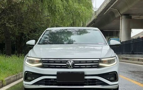 Volkswagen Bora, 2023 год, 1 650 000 рублей, 2 фотография