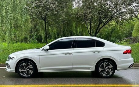 Volkswagen Bora, 2023 год, 1 650 000 рублей, 3 фотография