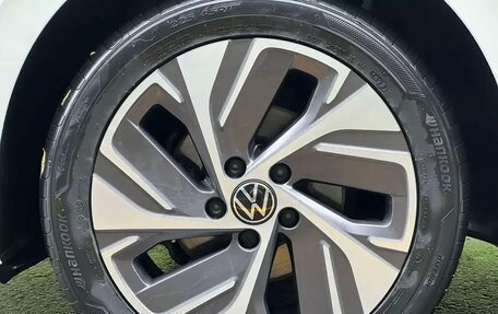 Volkswagen Bora, 2023 год, 1 650 000 рублей, 9 фотография