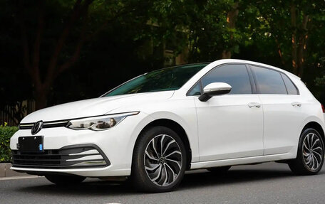 Volkswagen Golf VIII, 2022 год, 2 150 000 рублей, 2 фотография