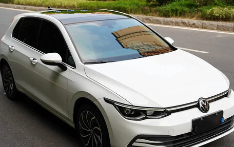 Volkswagen Golf VIII, 2022 год, 2 150 000 рублей, 3 фотография