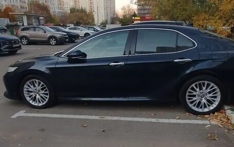Toyota Camry, 2020 год, 3 500 000 рублей, 1 фотография