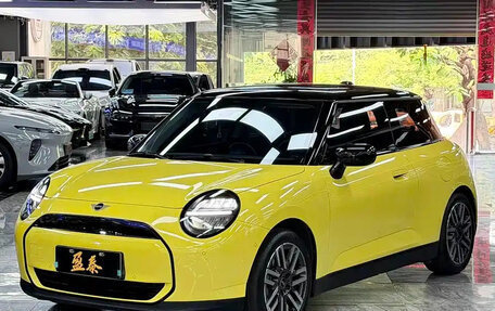 MINI Hatch, 2024 год, 3 550 000 рублей, 1 фотография