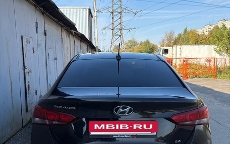 Hyundai Solaris II рестайлинг, 2018 год, 1 000 000 рублей, 6 фотография