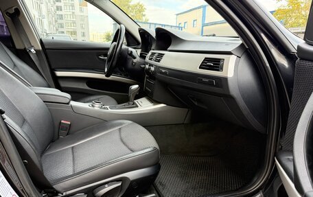 BMW 3 серия, 2010 год, 1 310 000 рублей, 15 фотография