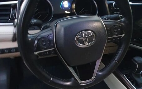 Toyota Camry, 2020 год, 3 500 000 рублей, 12 фотография