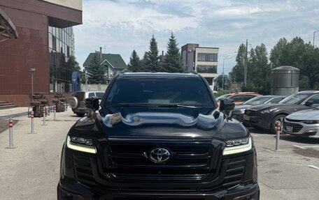 Toyota Land Cruiser, 2022 год, 11 000 000 рублей, 10 фотография