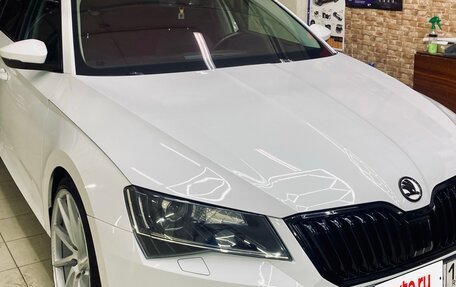 Skoda Superb III рестайлинг, 2016 год, 2 580 000 рублей, 10 фотография