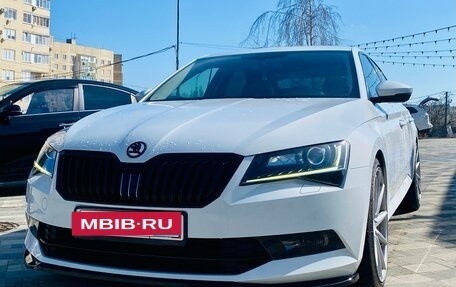 Skoda Superb III рестайлинг, 2016 год, 2 580 000 рублей, 9 фотография