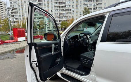 Toyota Land Cruiser 200, 2015 год, 6 000 000 рублей, 9 фотография