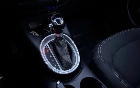 KIA Soul II рестайлинг, 2016 год, 1 285 000 рублей, 10 фотография