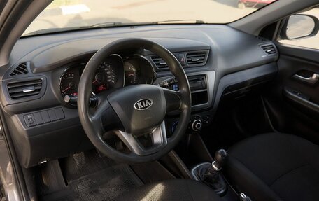 KIA Rio III рестайлинг, 2013 год, 678 000 рублей, 5 фотография