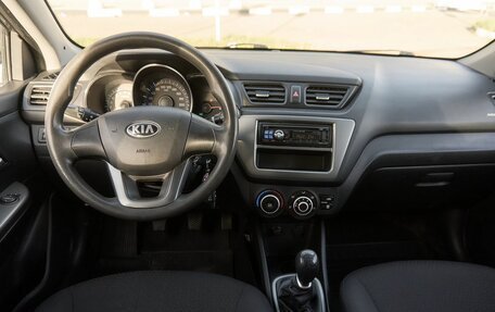 KIA Rio III рестайлинг, 2013 год, 678 000 рублей, 7 фотография