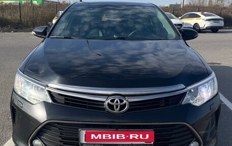 Toyota Camry, 2016 год, 1 850 000 рублей, 1 фотография