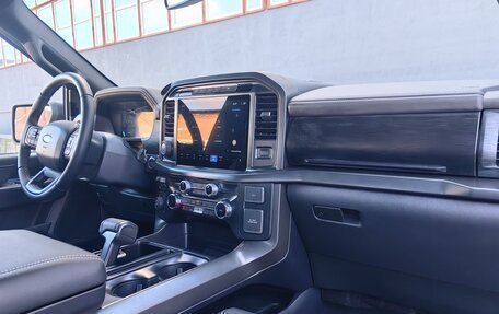 Ford F-150, 2024 год, 8 300 000 рублей, 15 фотография
