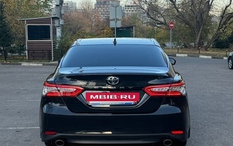 Toyota Camry, 2023 год, 3 700 000 рублей, 4 фотография
