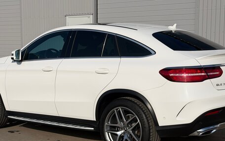 Mercedes-Benz GLE, 2019 год, 4 950 000 рублей, 2 фотография
