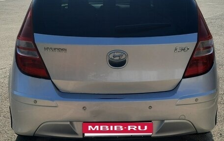 Hyundai i30 I, 2011 год, 700 000 рублей, 4 фотография