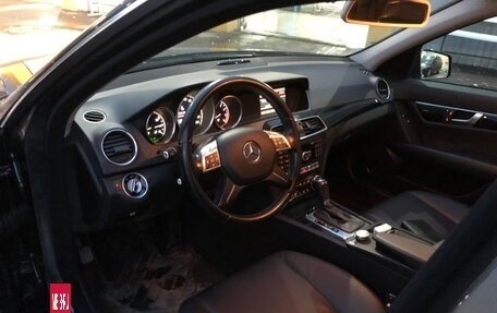 Mercedes-Benz C-Класс, 2012 год, 850 000 рублей, 4 фотография