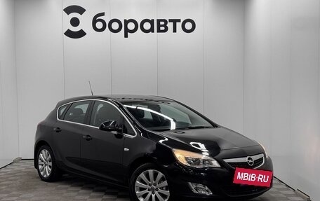 Opel Astra J, 2011 год, 790 000 рублей, 3 фотография