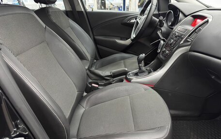 Opel Astra J, 2011 год, 790 000 рублей, 15 фотография