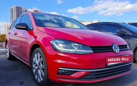 Volkswagen Golf VII рестайлинг, 2017 год, 1 590 000 рублей, 2 фотография
