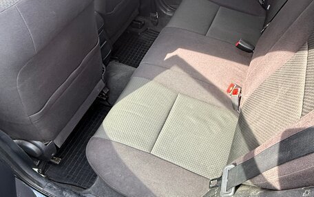 Toyota Corolla, 2005 год, 559 000 рублей, 12 фотография