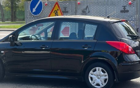 Nissan Tiida, 2010 год, 570 000 рублей, 3 фотография