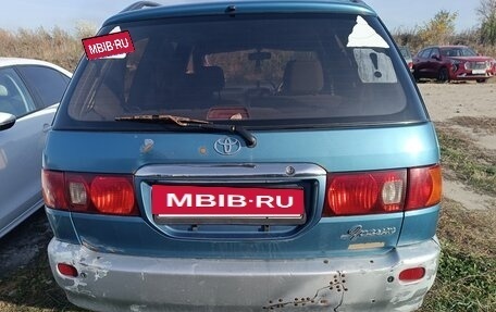 Toyota Ipsum II, 1998 год, 250 000 рублей, 2 фотография