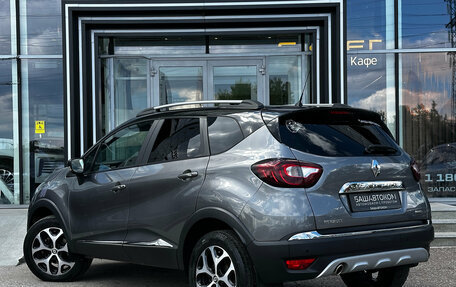 Renault Kaptur I рестайлинг, 2019 год, 1 785 000 рублей, 5 фотография